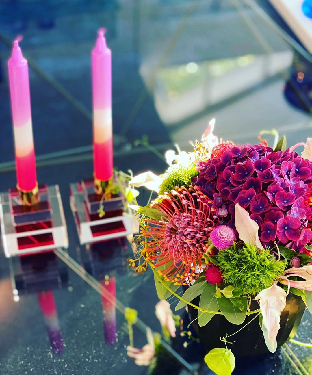 #blumendeko #kerzen #kerzenständer #einschönertag #mitliebegemacht #geburtstsgsüberraschung #blu